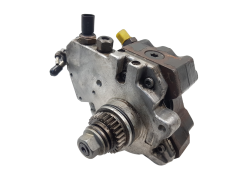Sissepritsepump Bosch A6400700701 0445010120 2.0 CDI Mercedes 1025