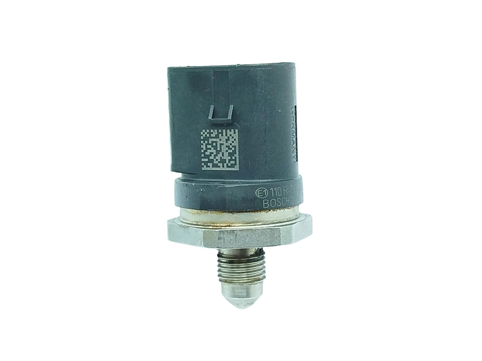Kütuserõhu Andur 06J906051F 0261545079 VW AG Audi Skoda main product photo