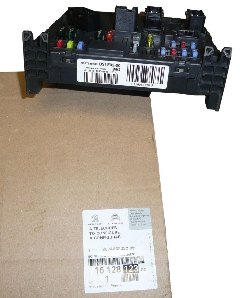 Juhtplokk Uus Originaal 1612812380 9657999780 Citroen Peugeot main product photo