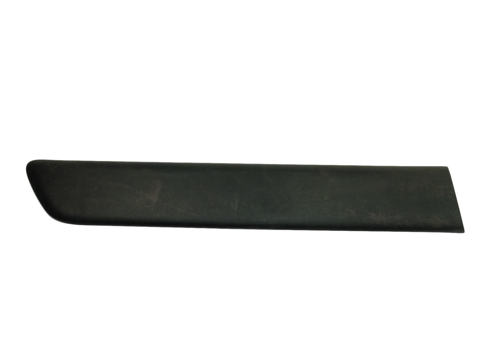 Ukse liist Przesuwnych Prawych Kangoo 2001 -2008 8200077557 8200077548 8200077552 8200077554 main product photo