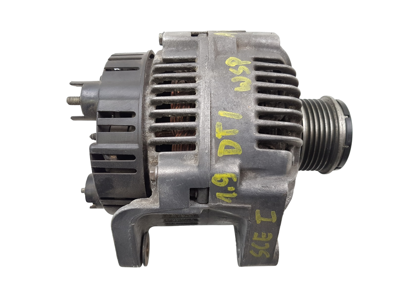 Generaator Renault 7700106501 A13VI207 120A Valeo main product photo