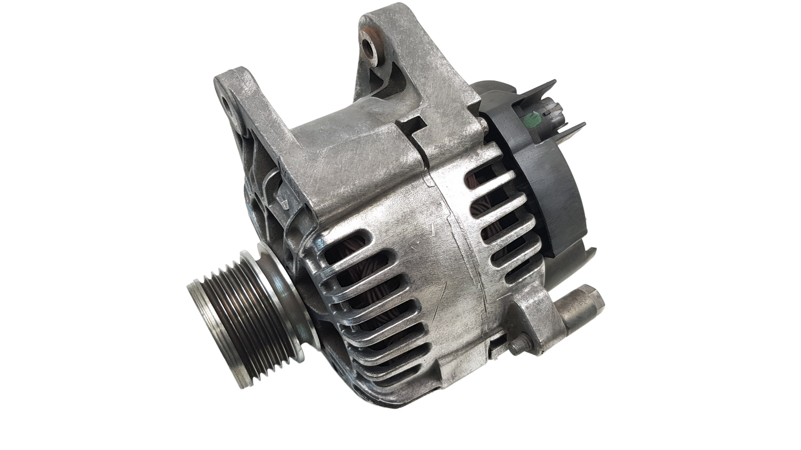 Generaator 8200386806 TG11C034 Valeo 1.5 dci 1.6 Renault Nissan 110A S4 main product photo